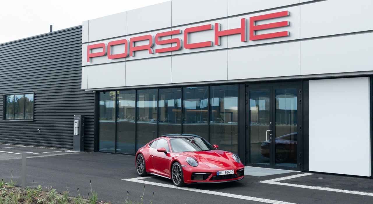 Porsche Center Gardermoen II